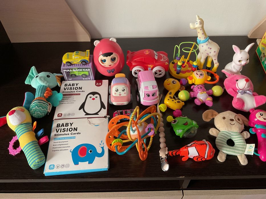 Пакет игрушек малышам до года
