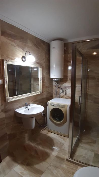 Дава се под наем Тристаен апартамент в Бургас, Сарафово - 143 кв.м за 612 € - Снимка #5