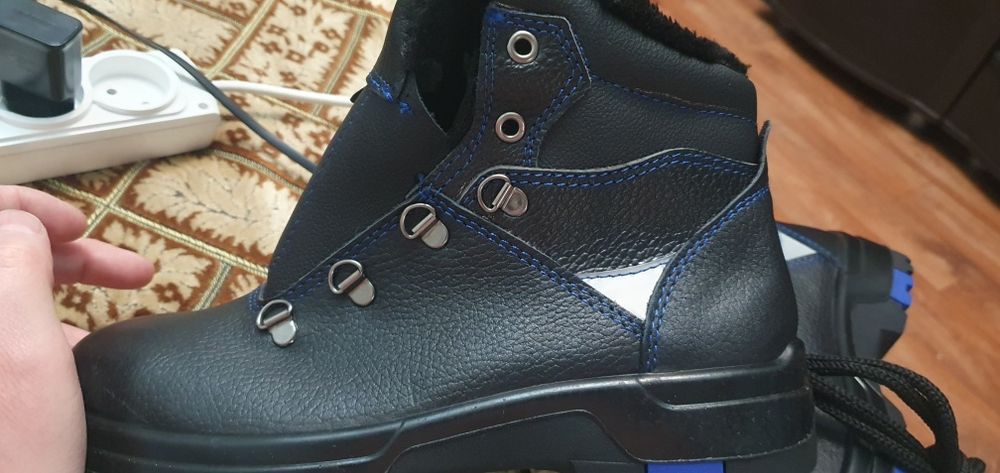 Зимние спец.ботинки