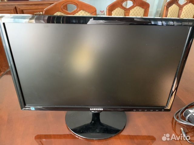 Монитор Samsung syncmaster