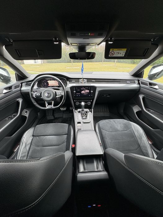 Volkswagen Arteon R Line