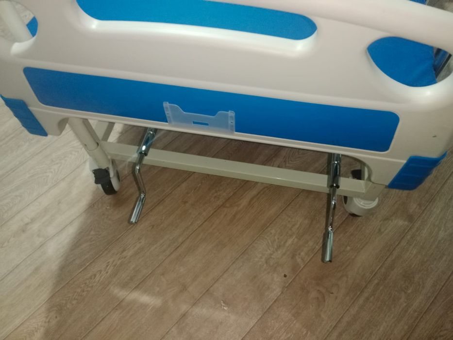 Медицинский кровать