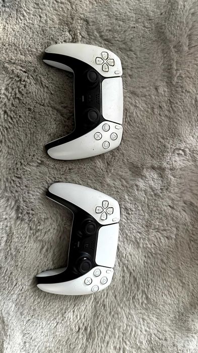 PlayStation 5 (Disk) + alte accessorii si jocuri