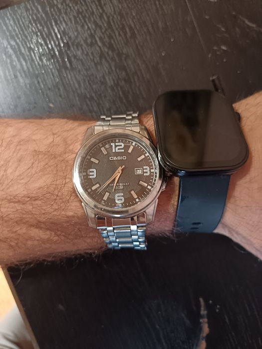 Casio часы продам