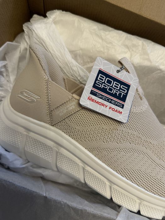 Женские кроссовки Skechers