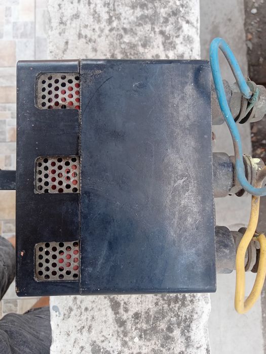 intrerupator electroaparataj usol 250 (pentru baterii panouri solare )