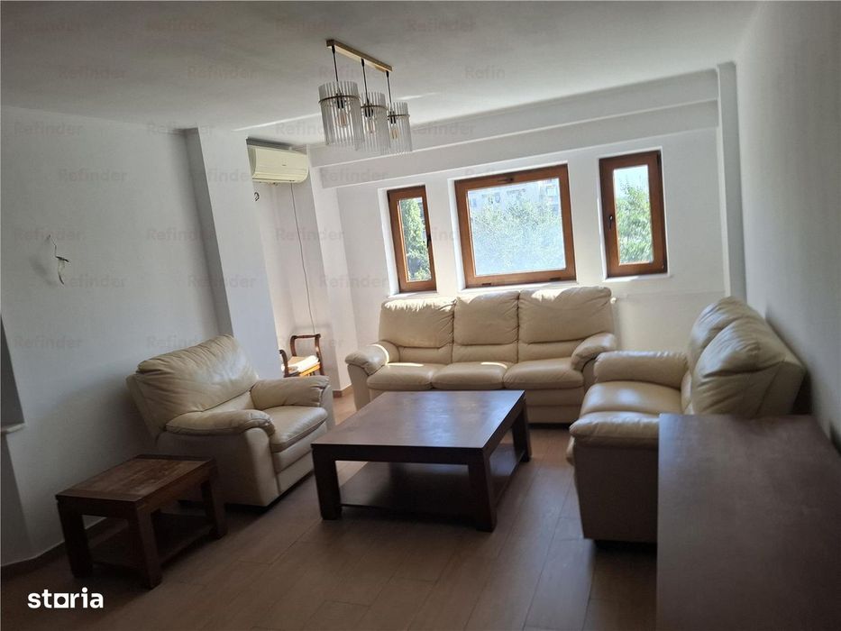 Vanzare apartament 3 camere | Bdul Libertatii | vedere bulevard | etaj