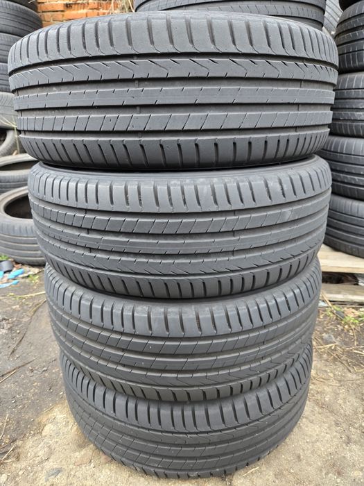 4бр. 215 60 16 Pirelli летни.