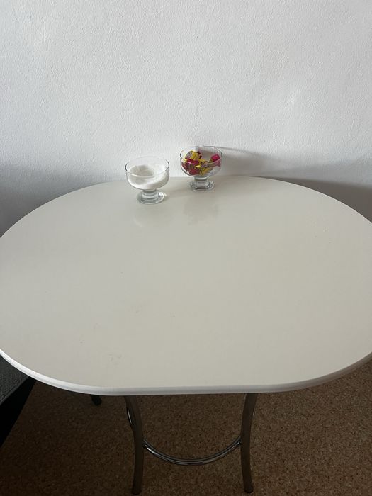 Продам Кухонный стол