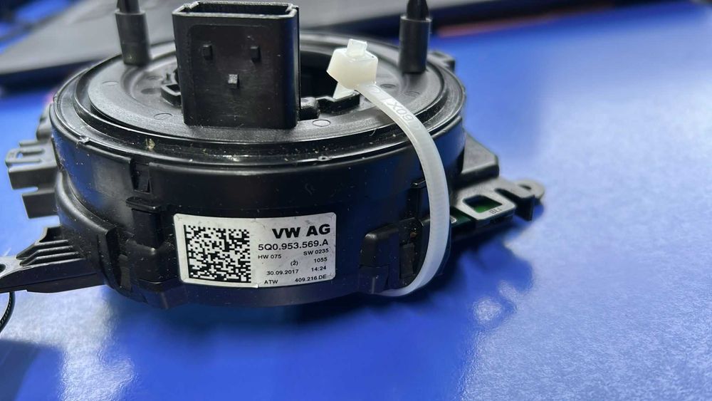 Spira volan 5Q0953569A