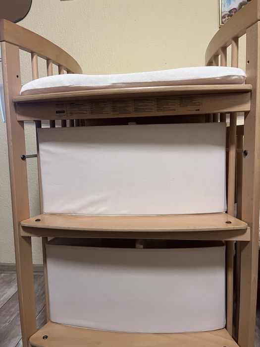 Set patut Stokke Sleepi cu masa de infasat