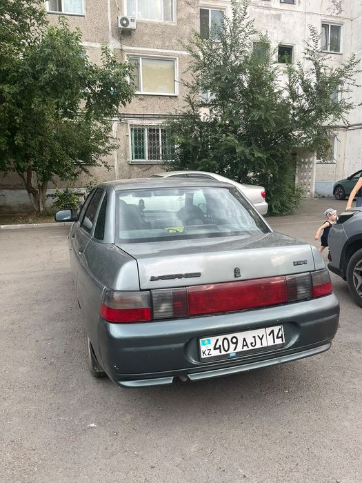 Продам машину ваз 2110