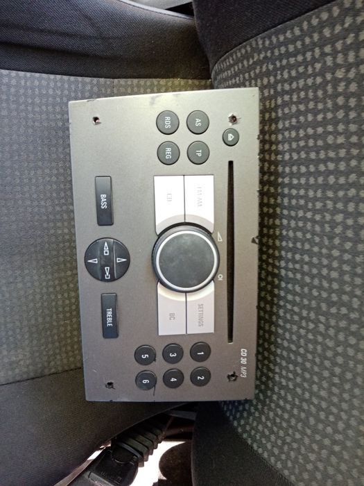 Casetofon  radio cd corsa c meriva