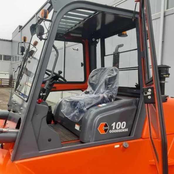Вилочный погрузчик GOODSENSE FD100