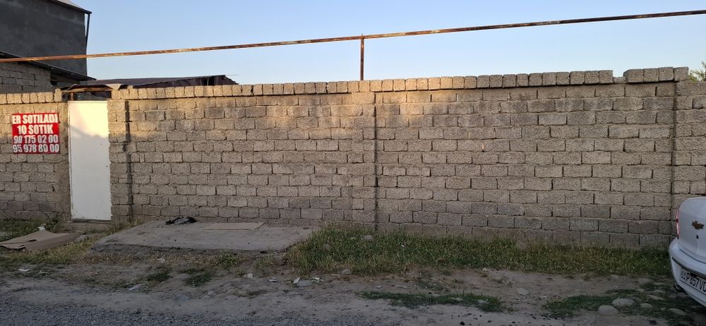 Bardankolda 10 sotx yer sotiladi