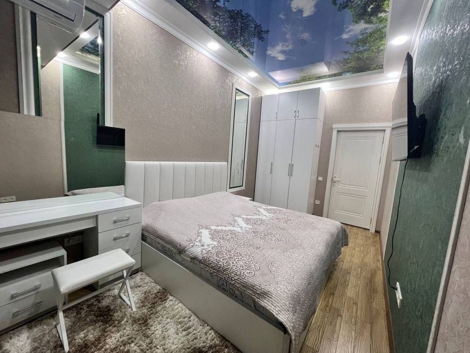 Golden House Парисен  Яккасарайский район