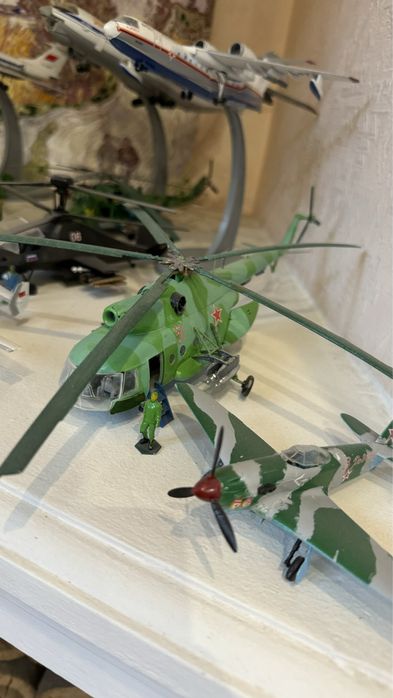 Самолет конструктор клеящийся samolet