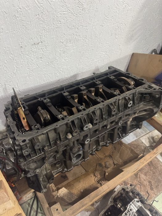 Блок с запчастями bmw n52k е70 е60