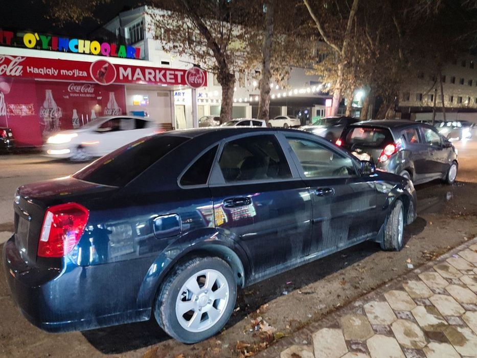 Gentra sotiladi salondan uyga kegan