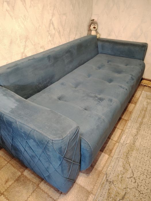 Продам диван раздвижной