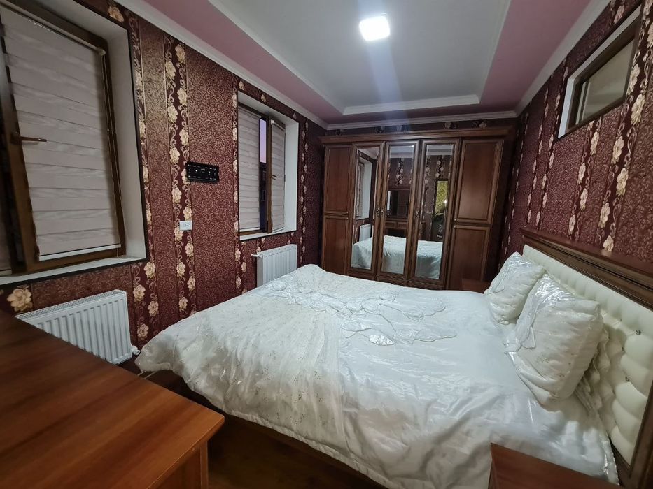 Центрда 3хонали квартира.