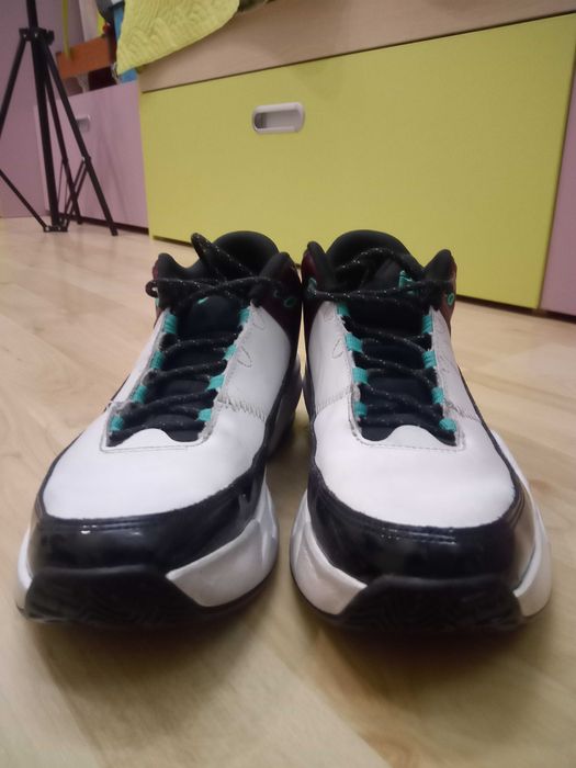 Jordan Max Aura 3-women