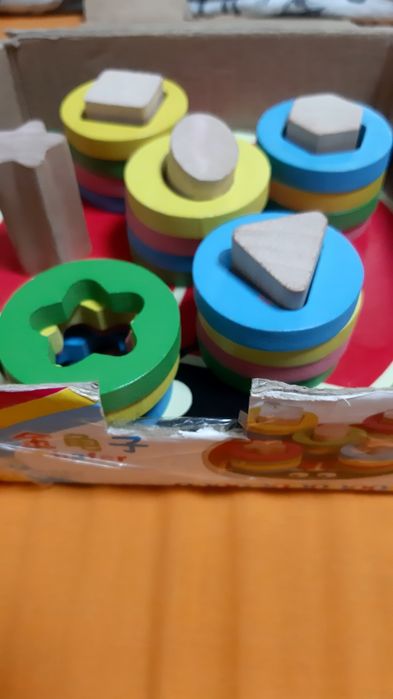 Развивающие игрушки