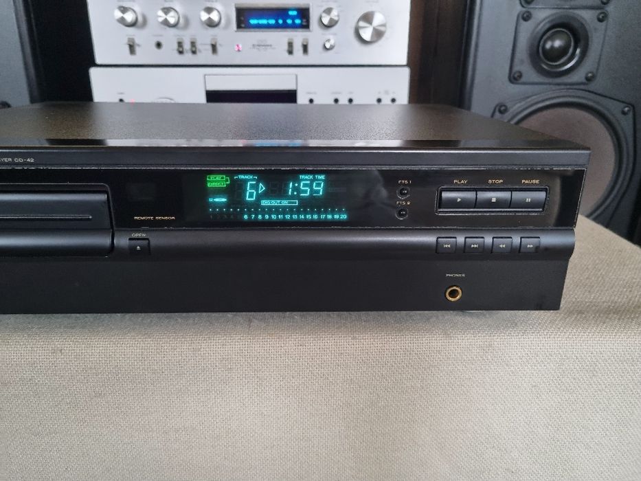 Cd Player Marantz CD-42. CDM 4/19. Perfect functional. Impecabil.