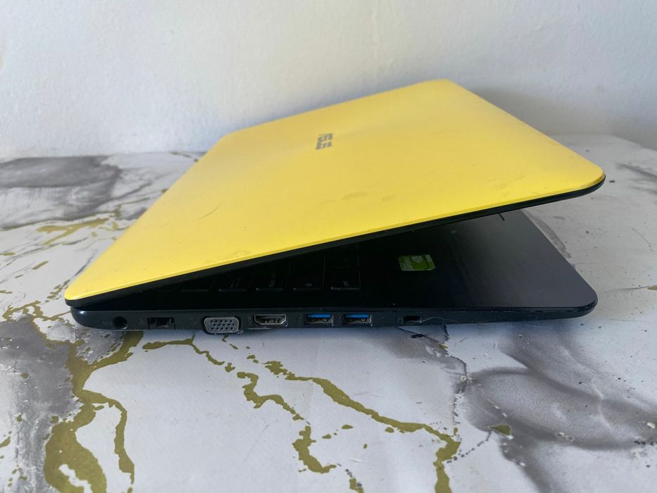 ASUS intel core i5/Nvidia GeForce 940M/SSD/OZU 8GB