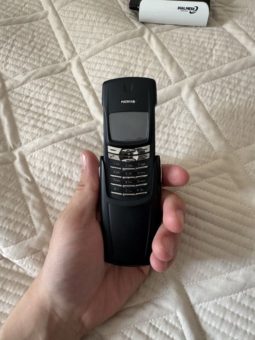 Нокиа 8910 в хорошем состоянии