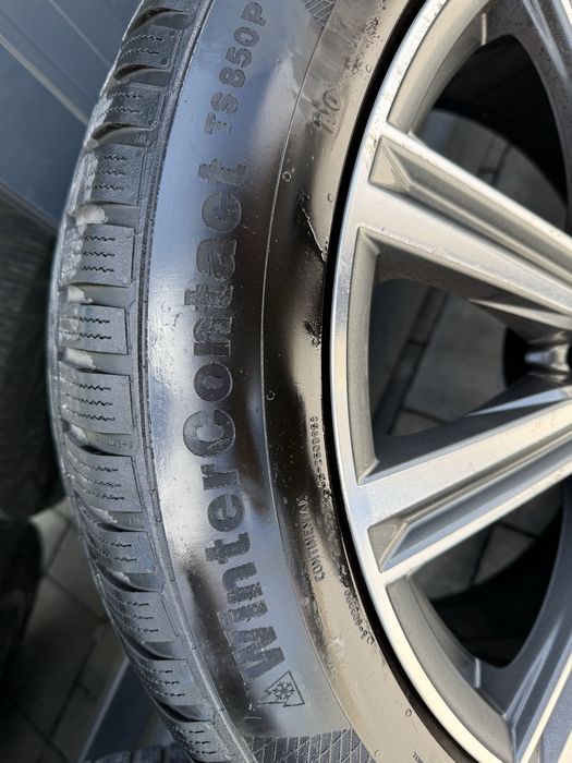 audi Q8 орогинални 285/45/21 Дот 22г - 1.100€ без заварки