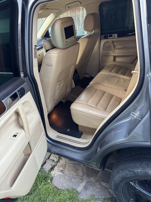Volkswagen Touareg 2.5 tdi