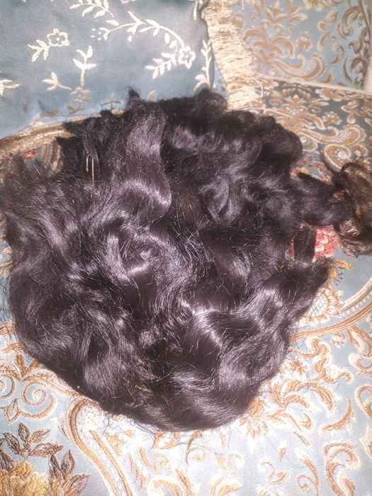 Продаётся Парик из натуральных волосы