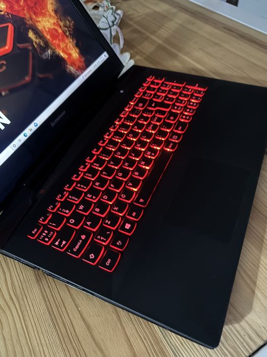 Lenovo Gaming• Display 4K• Procesor i7• 16gb ram• Placa video 4gb