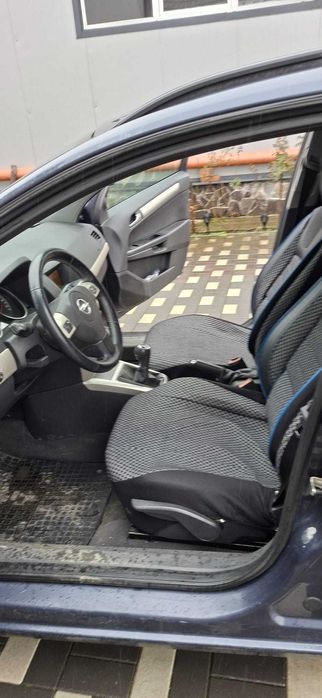 Vând mașină opel preț bun