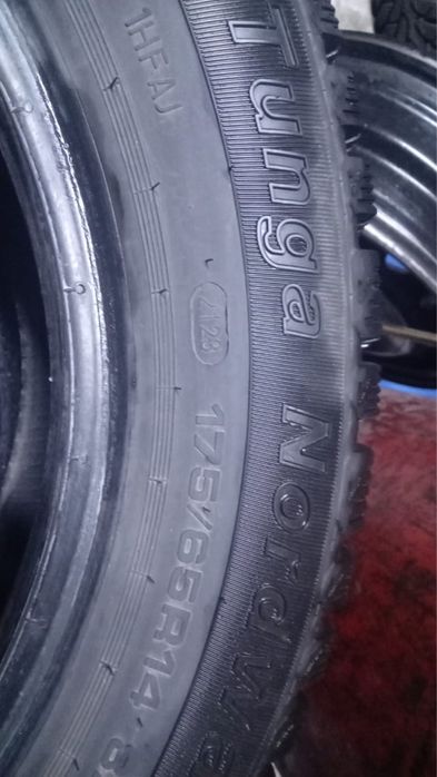 175/65R14 резина бу