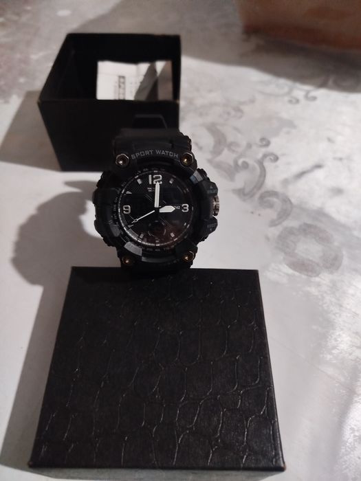 Часы электронные