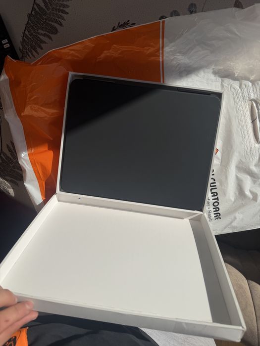 tastatura inteligenta ipad