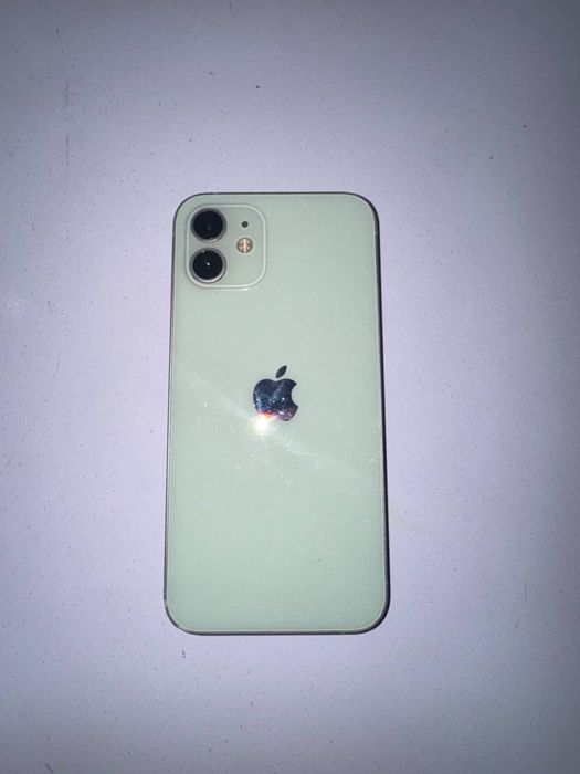Iphone 12  на 128 гб