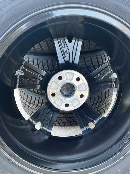 Set Jante cu cauciucuri de iarnă Skoda Octavia 4 205/55R17 DOT 2025