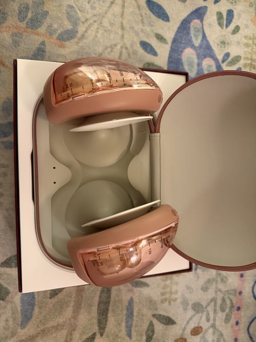 Помпа за кърма Momcozy Air 1 Ultra Slim
