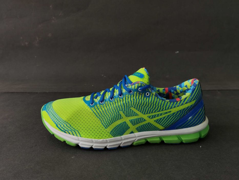 AdidasI barbati 47 48  ghete munte alergare  maraton ASICS Ca NOI