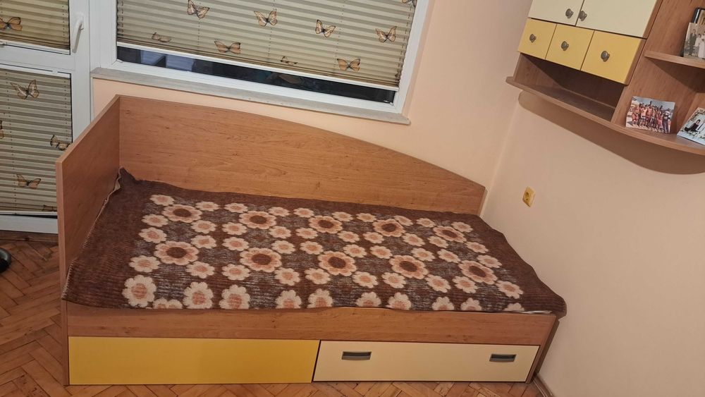 Детско легло с чекмеджета