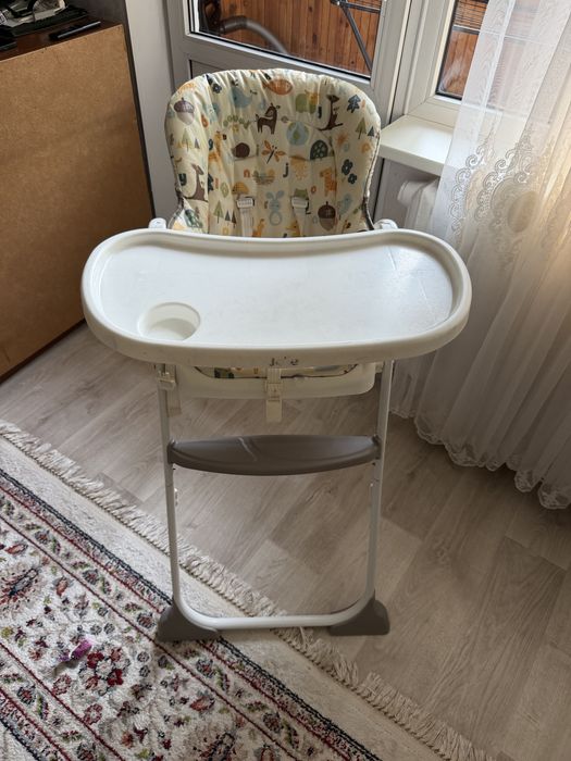 Продам стульчик joie