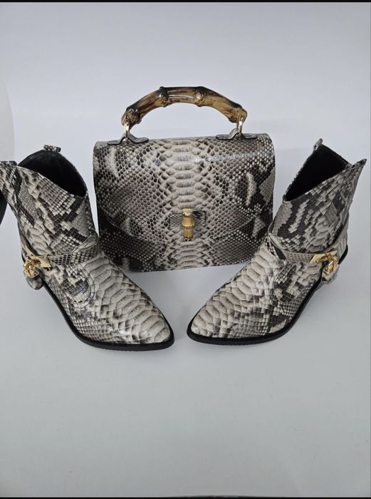 Vand urgent afacere la cheie- incaltamine/marochinarie