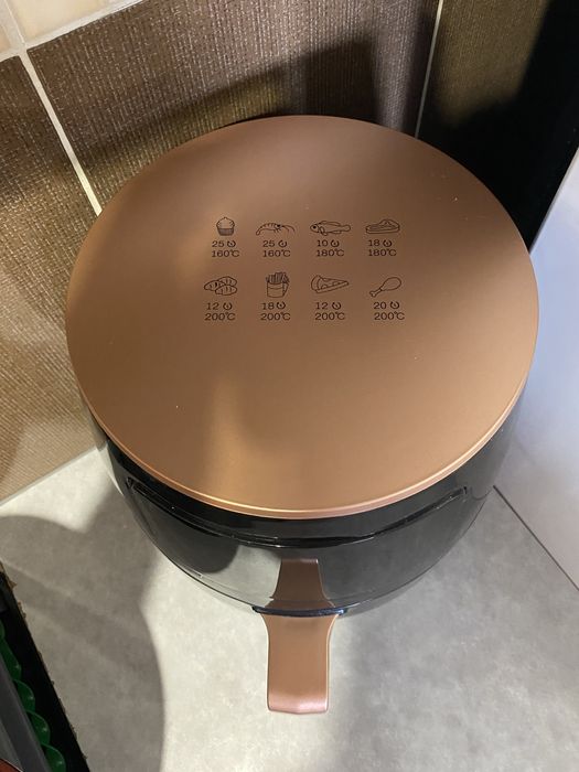 friteuza  cu aer cald 6l