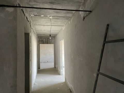 Ko`p qavatli uydagi xonadon