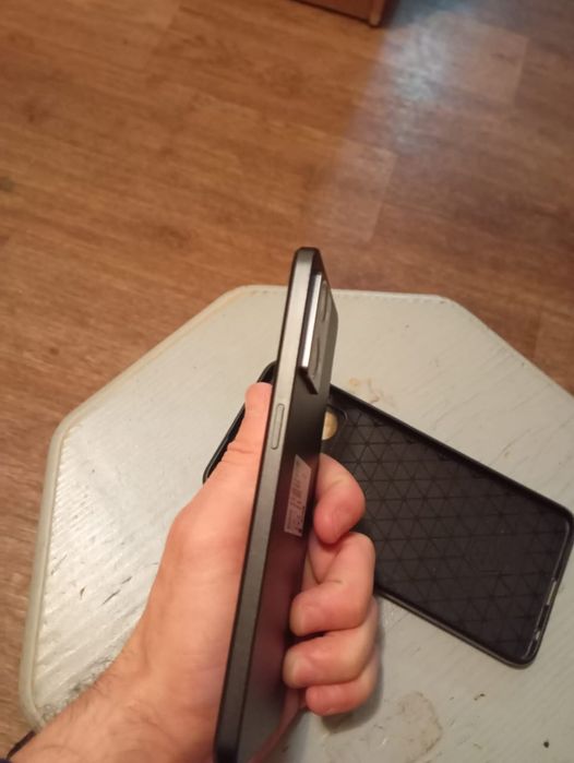 Продам OPPO Reno7