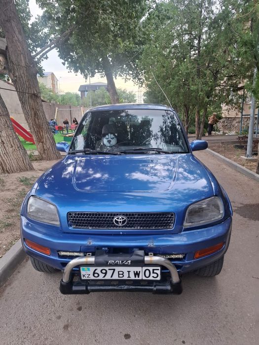 toyota  rav 4 трехдв