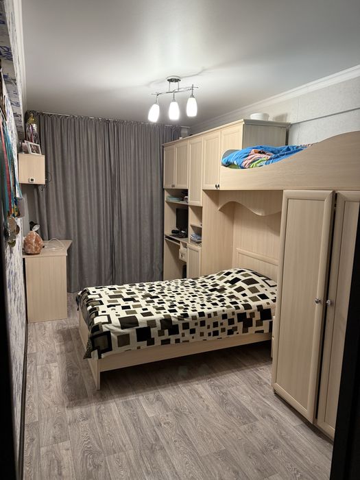 Спальный гарнитур в детскую